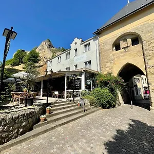 ** Hotel De La Ruine Pays-Bas