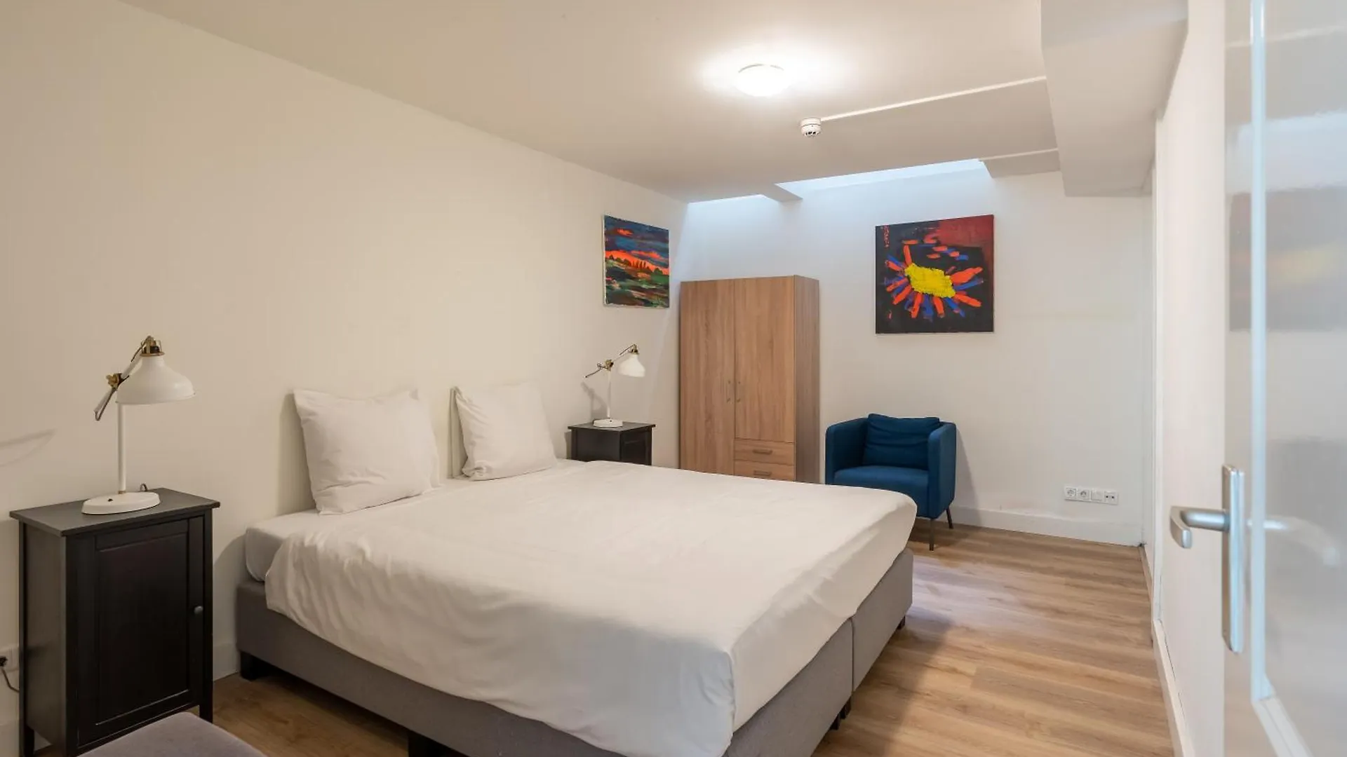 Amsterdam Dockside Flats Aparthotel