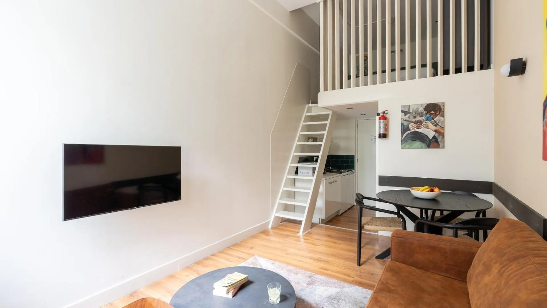 Amsterdam Dockside Flats Aparthotel