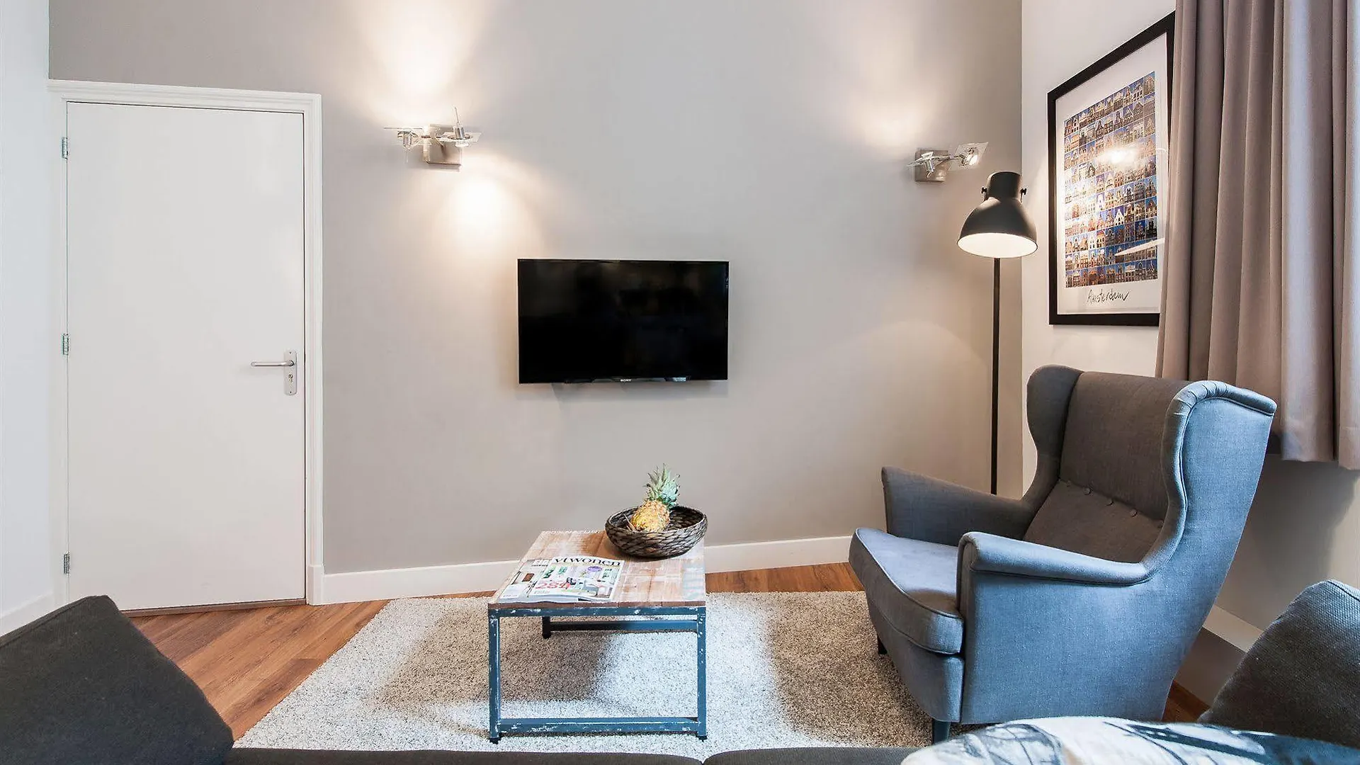 Amsterdam Dockside Flats Aparthotel