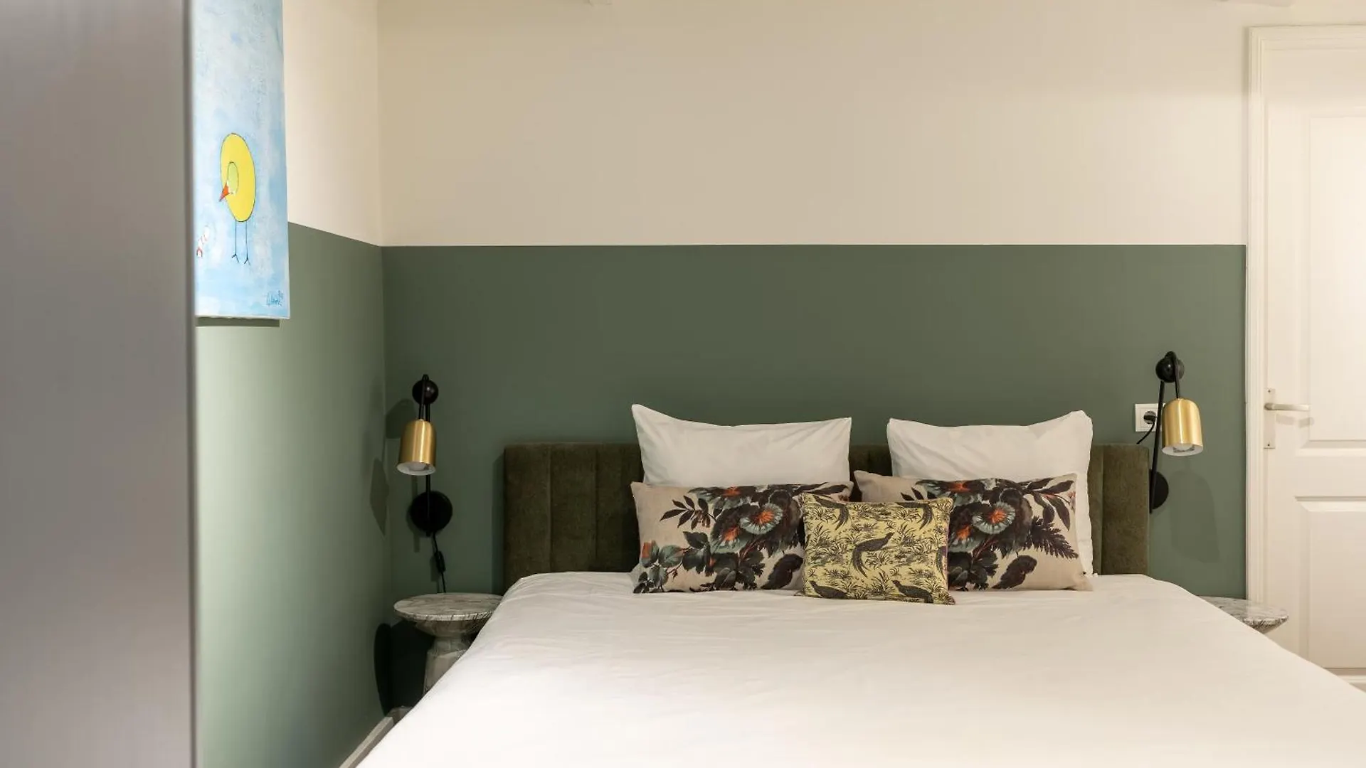 Amsterdam Dockside Flats Aparthotel